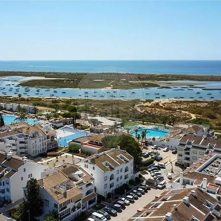 Golden Refugio Andorinhas Апартаменты *